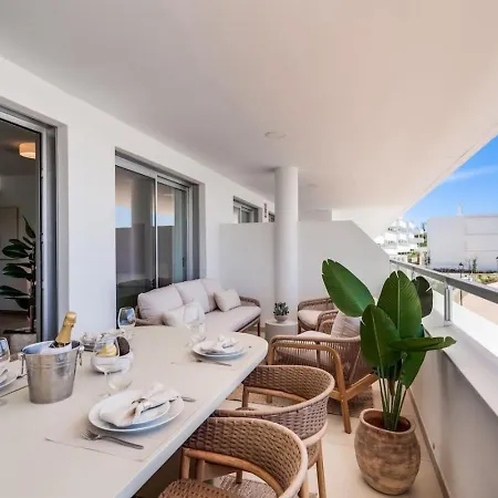 Apartment 3br With Great Panoramic Views At Oceana Gardens Estepona